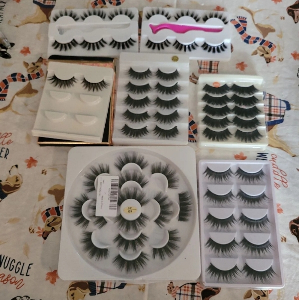 Eyelash lot